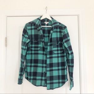 Men’s size small flannel